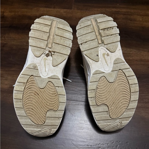 Nike Air Max Bliss LX Sneakers Women’s 10.5 - Picture 6 of 7